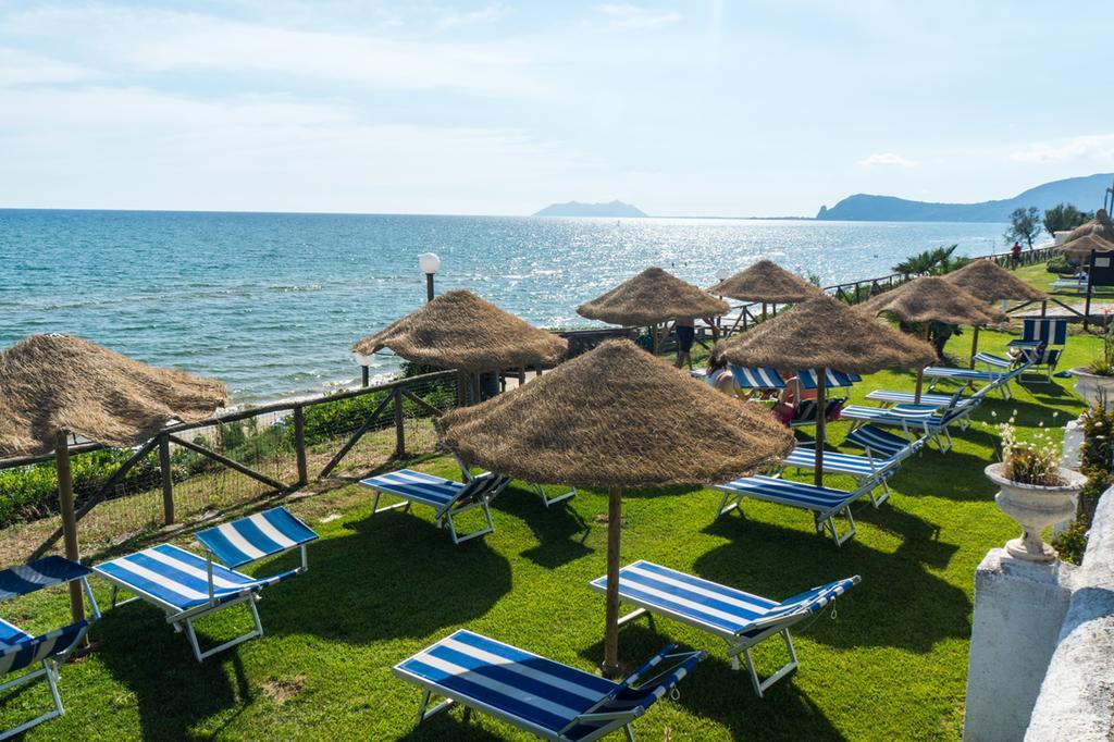 Holiday Village 폰디 외부 사진